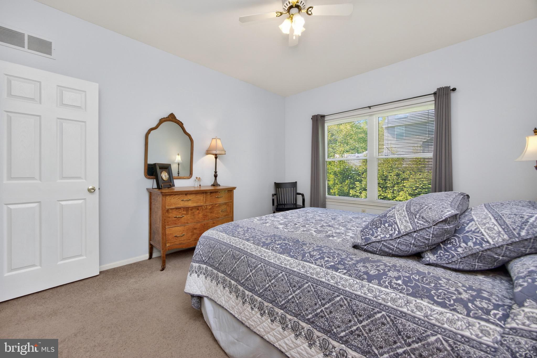 SUNSET RIDGE - Residential