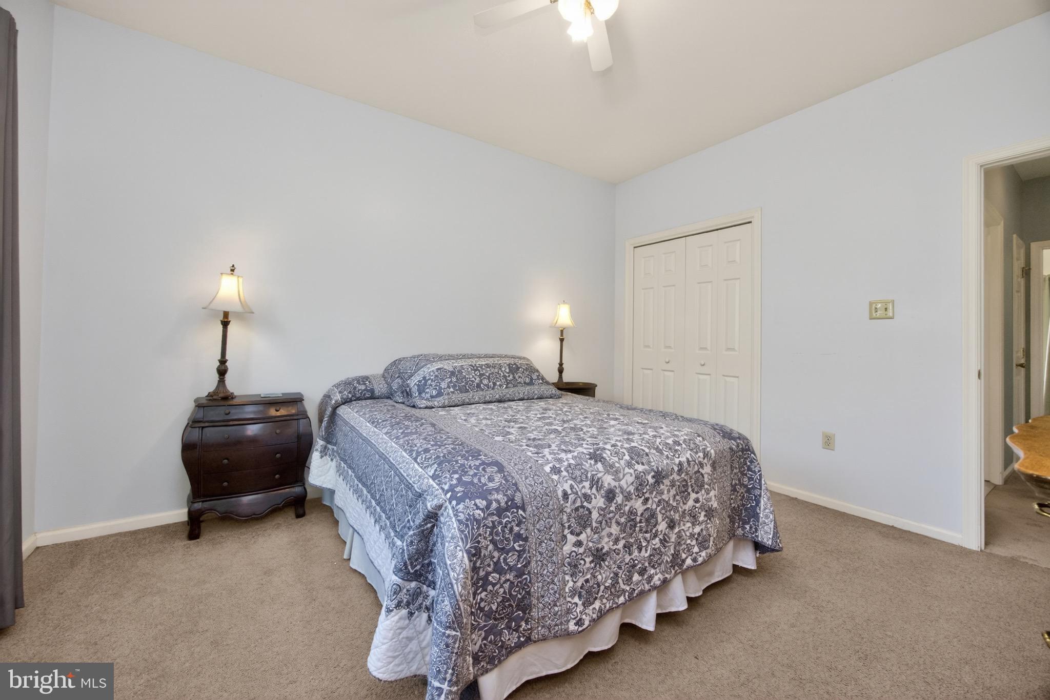 SUNSET RIDGE - Residential