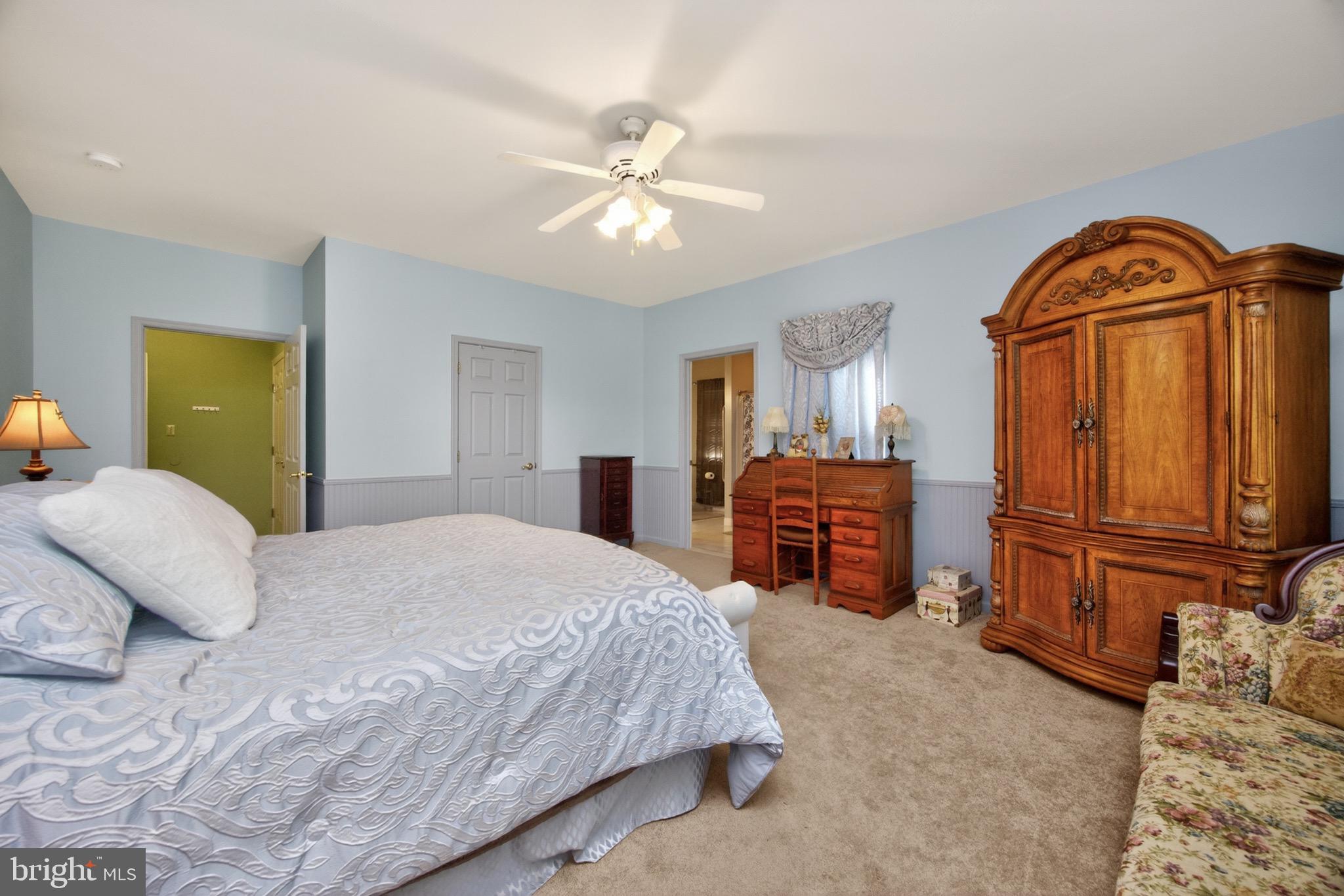 SUNSET RIDGE - Residential