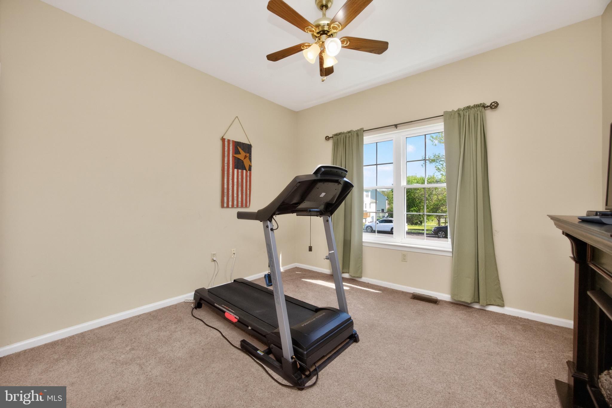 SUNSET RIDGE - Residential