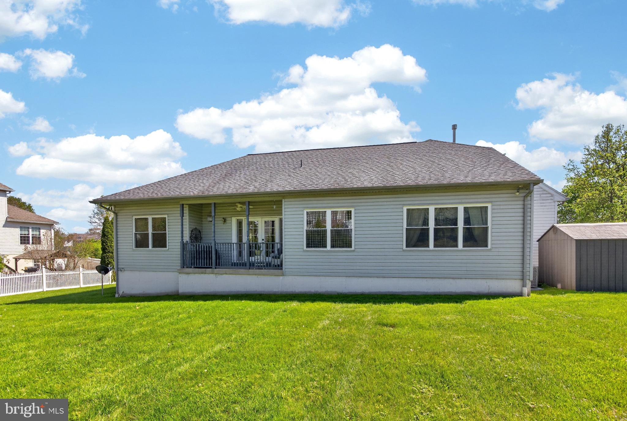 SUNSET RIDGE - Residential