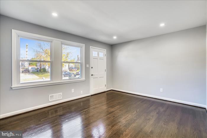 GAYLAWN - Residential