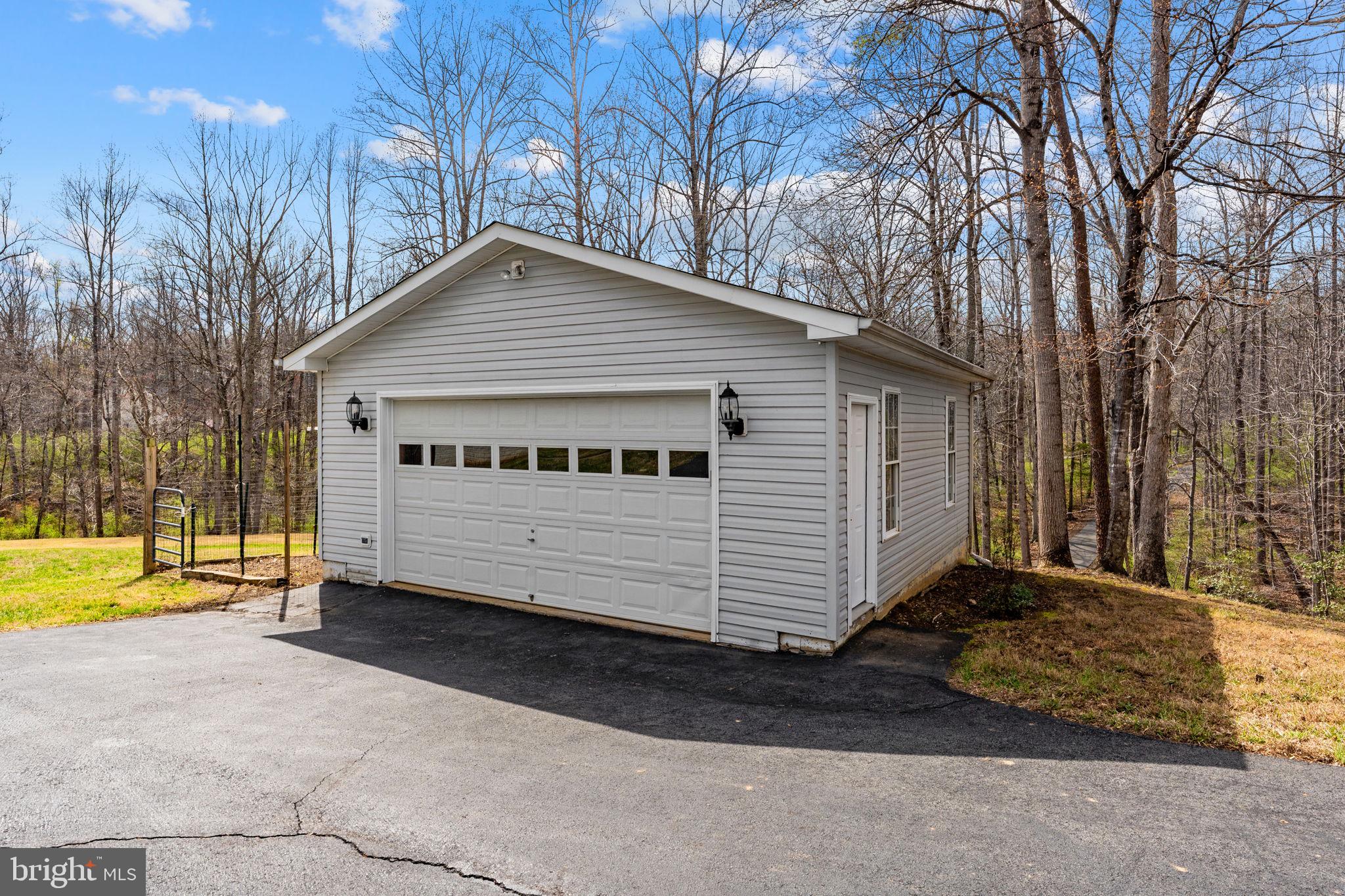 QUAIL RIDGE - Residential