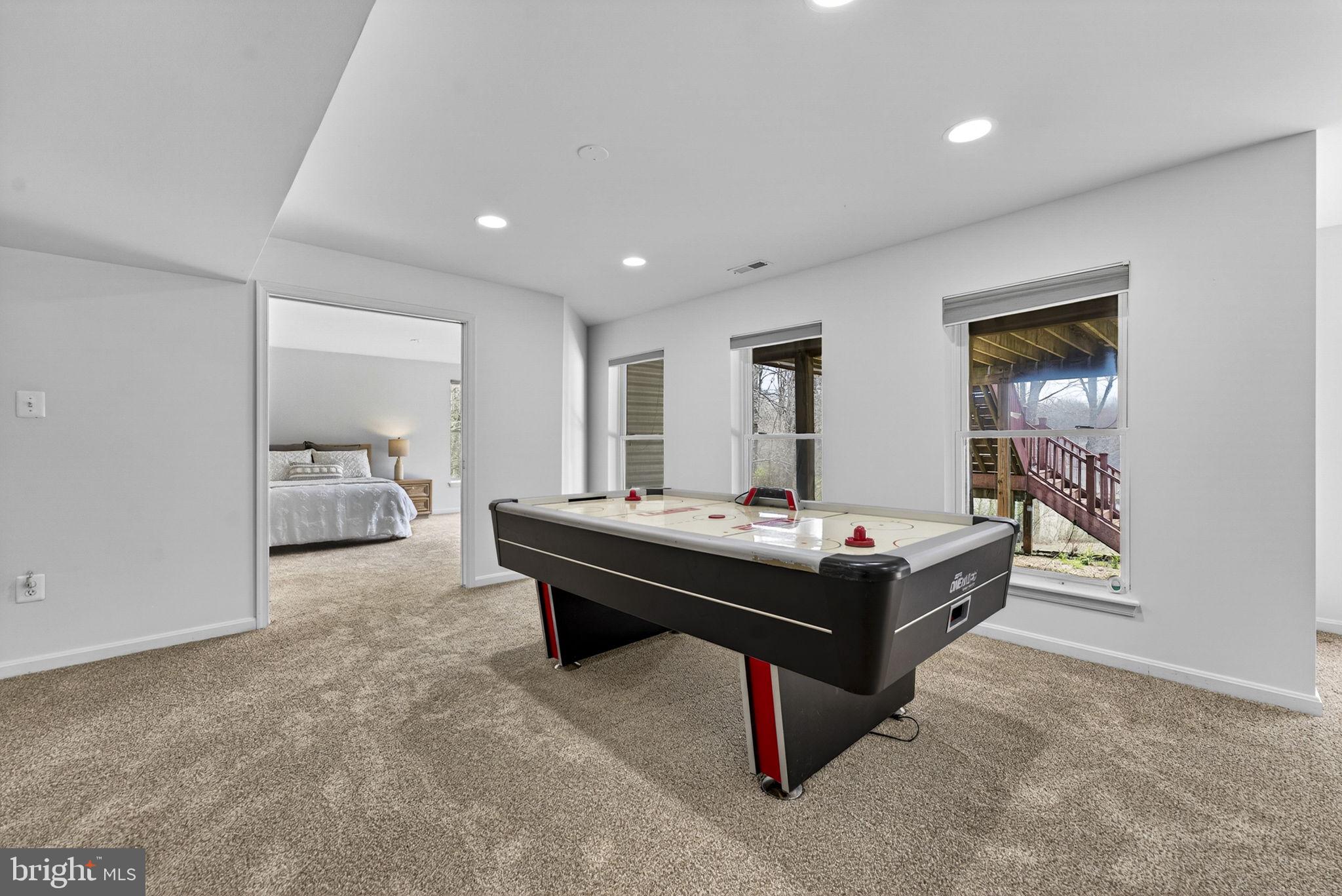 QUAIL RIDGE - Residential