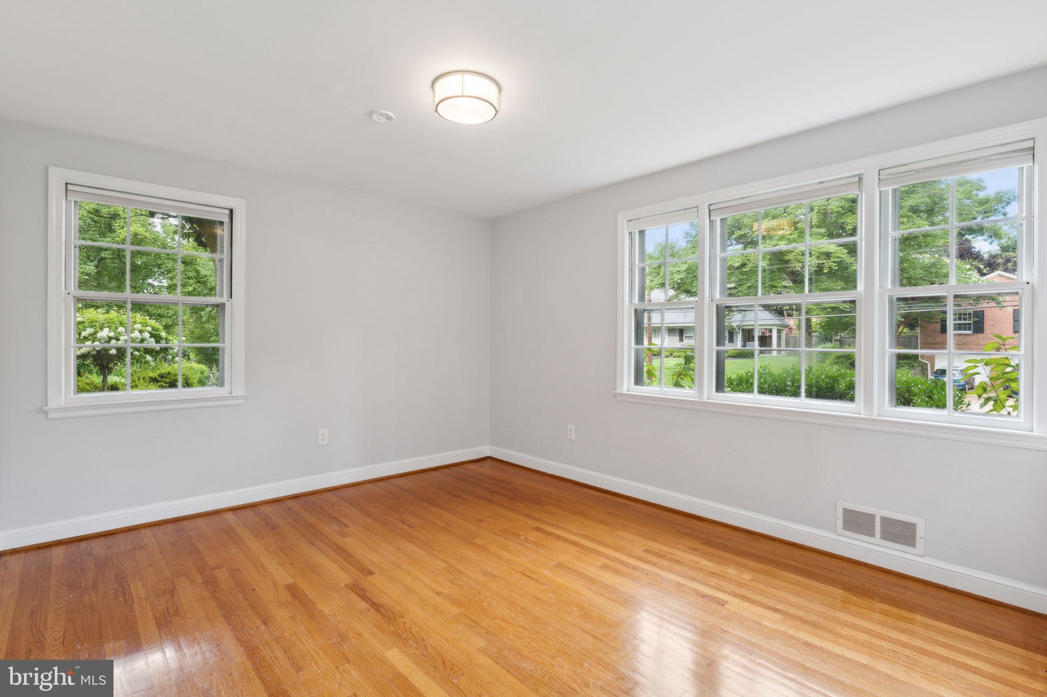 SUMNER - Residential