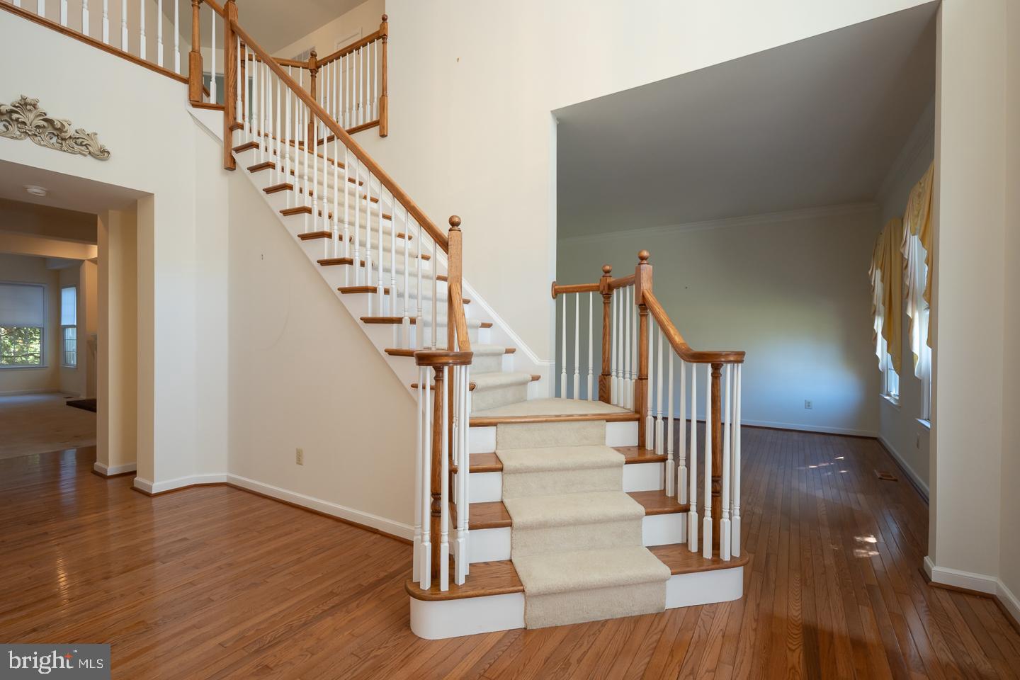 553 EXETER COURT