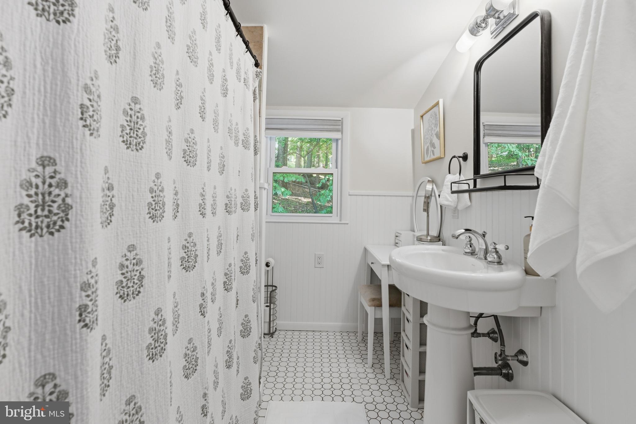 BOB WHITE FARMS - Residential
