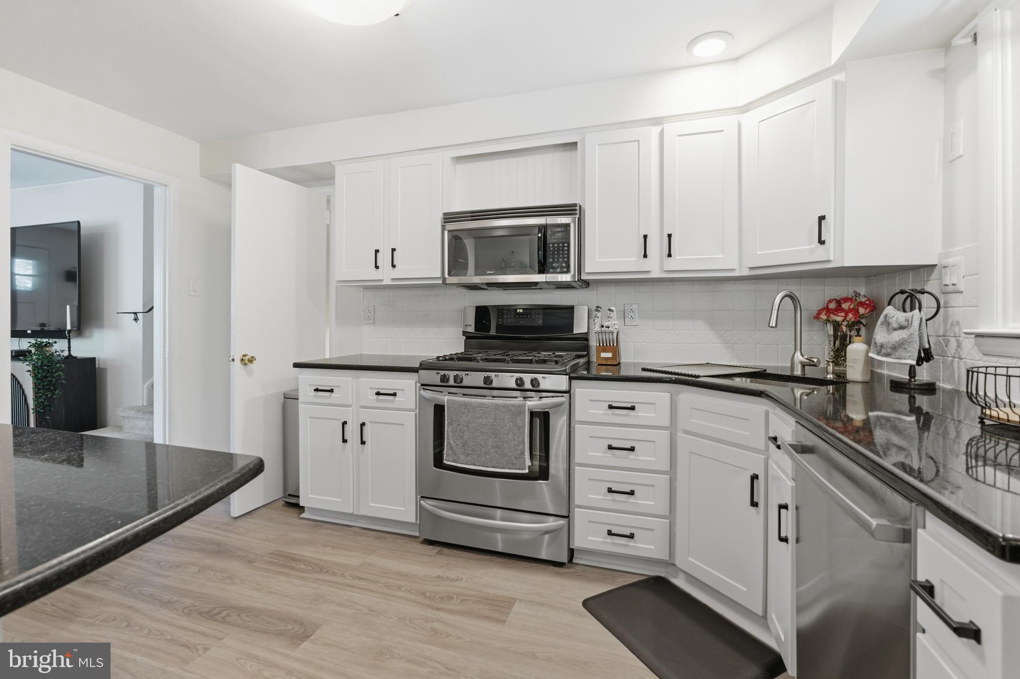BOB WHITE FARMS - Residential
