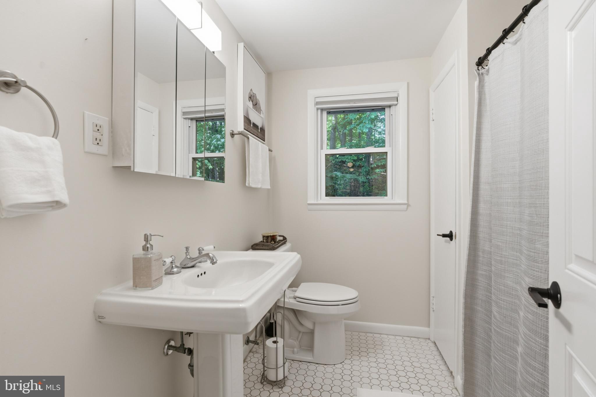 BOB WHITE FARMS - Residential