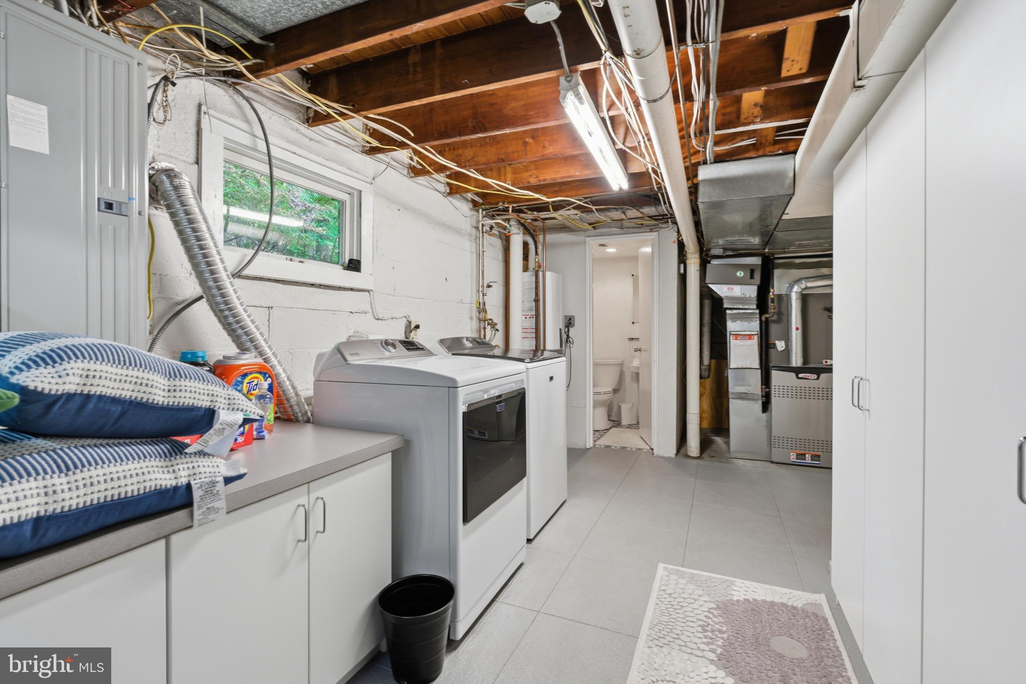 BOB WHITE FARMS - Residential