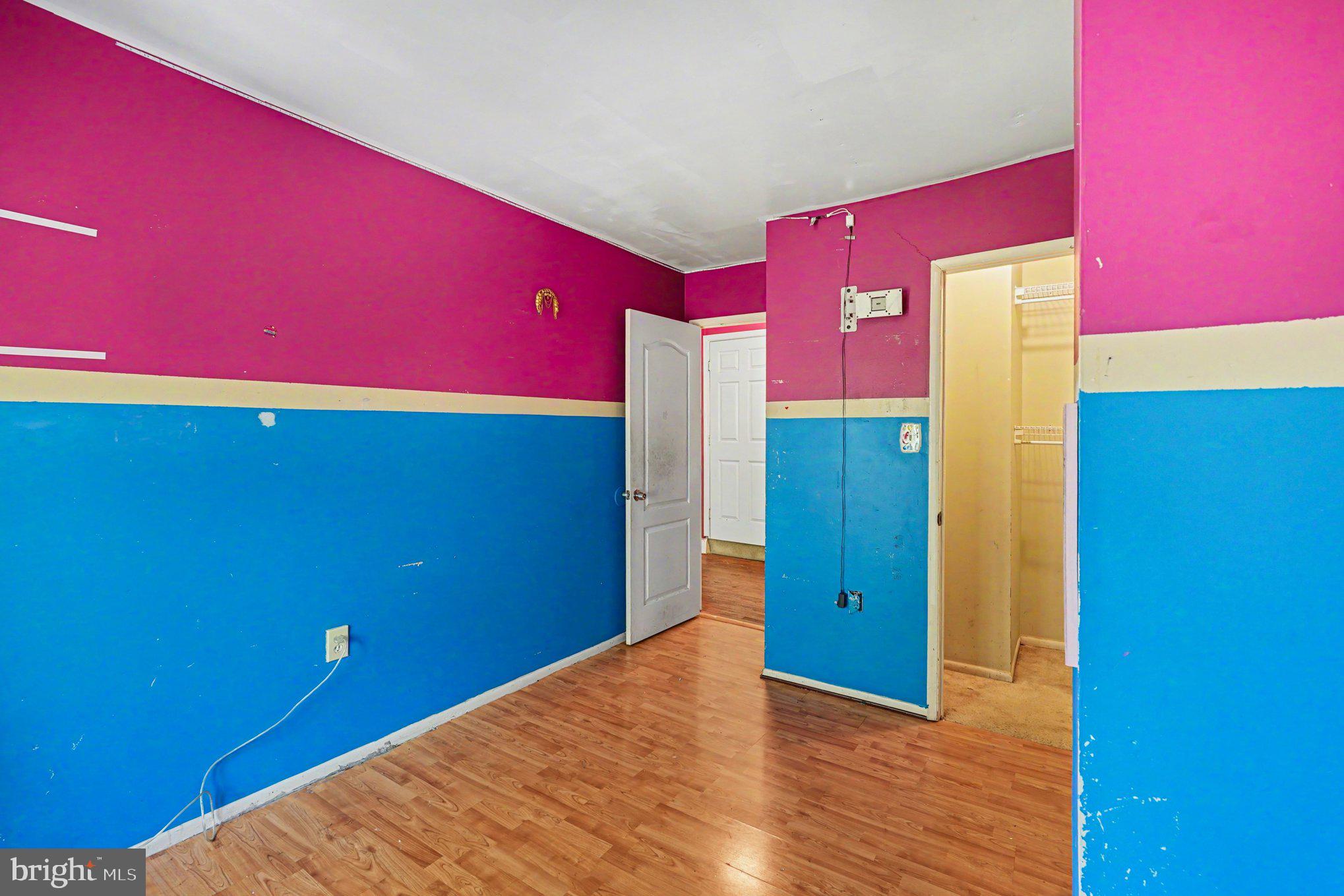 VILLAGE OF HICKORY RIDGE - Residential