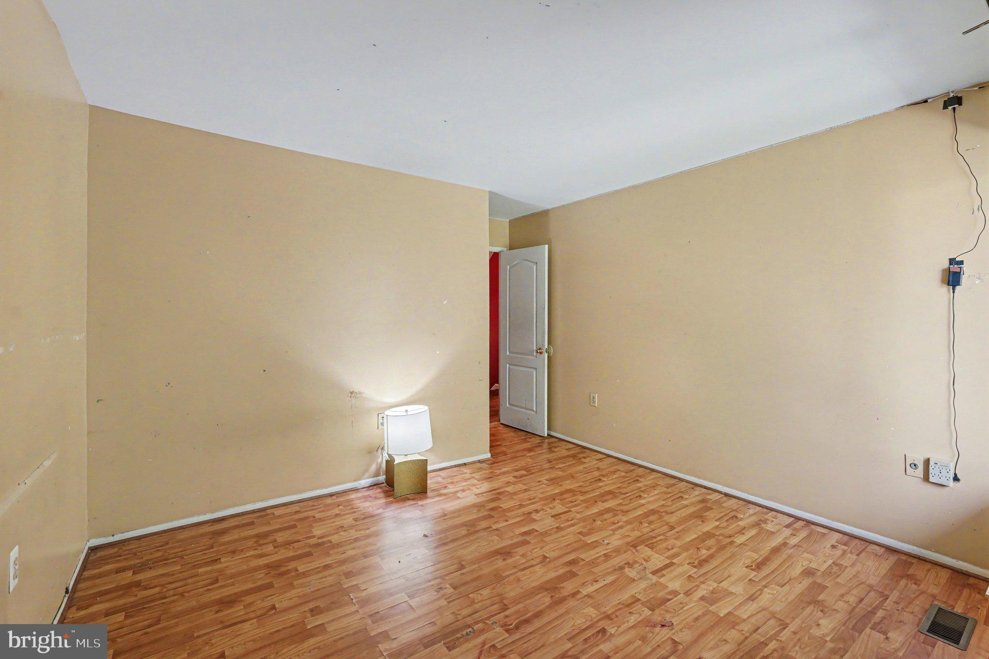 VILLAGE OF HICKORY RIDGE - Residential