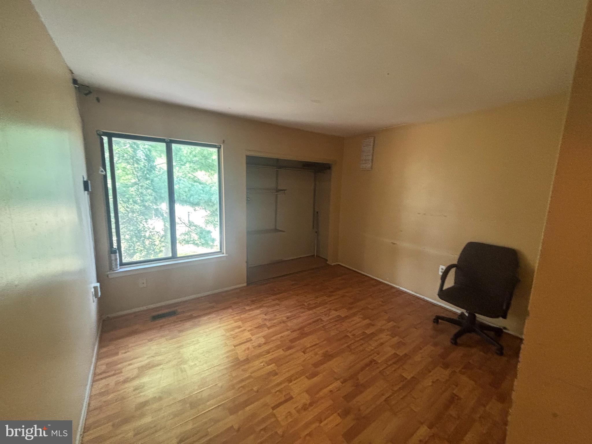 VILLAGE OF HICKORY RIDGE - Residential