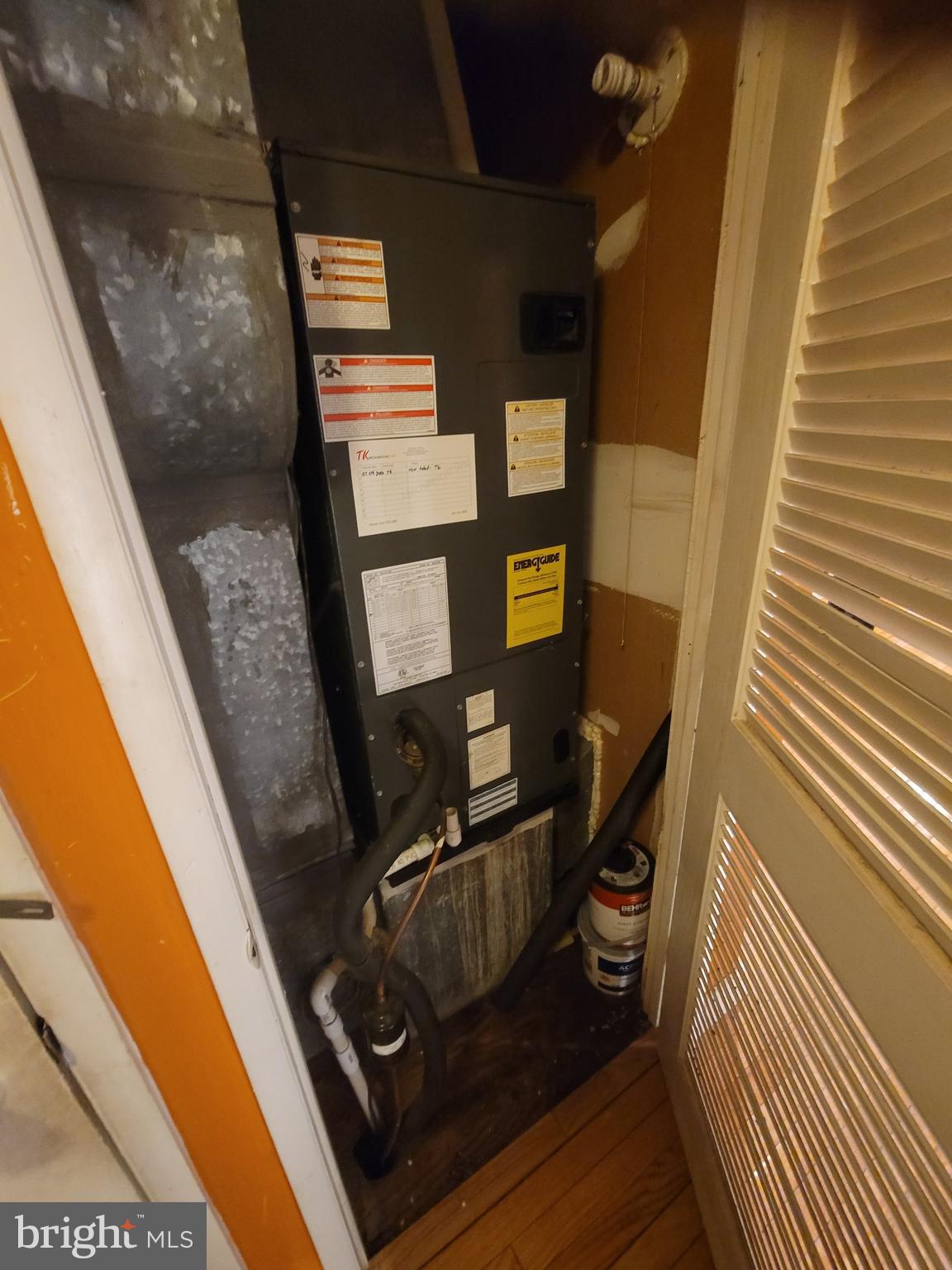 VILLAGE OF HICKORY RIDGE - Residential