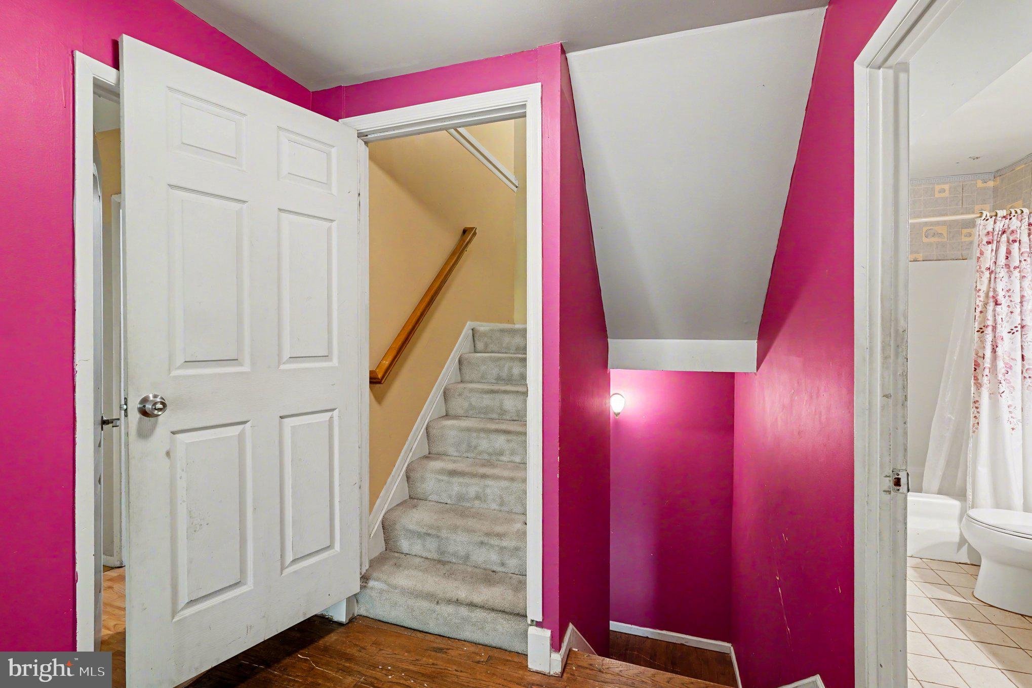 VILLAGE OF HICKORY RIDGE - Residential