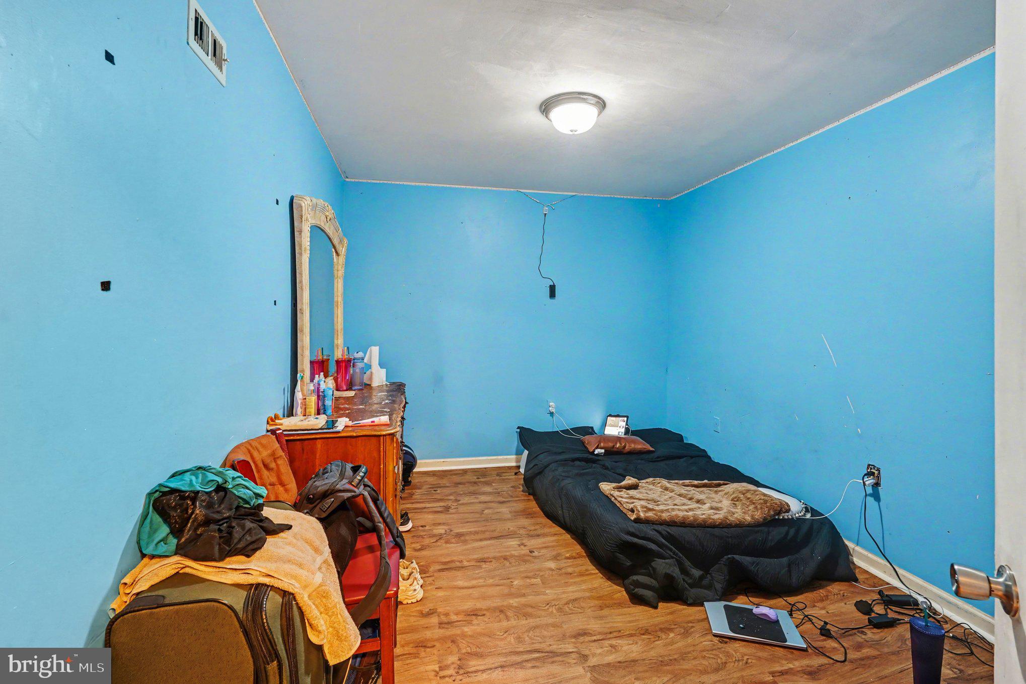 VILLAGE OF HICKORY RIDGE - Residential