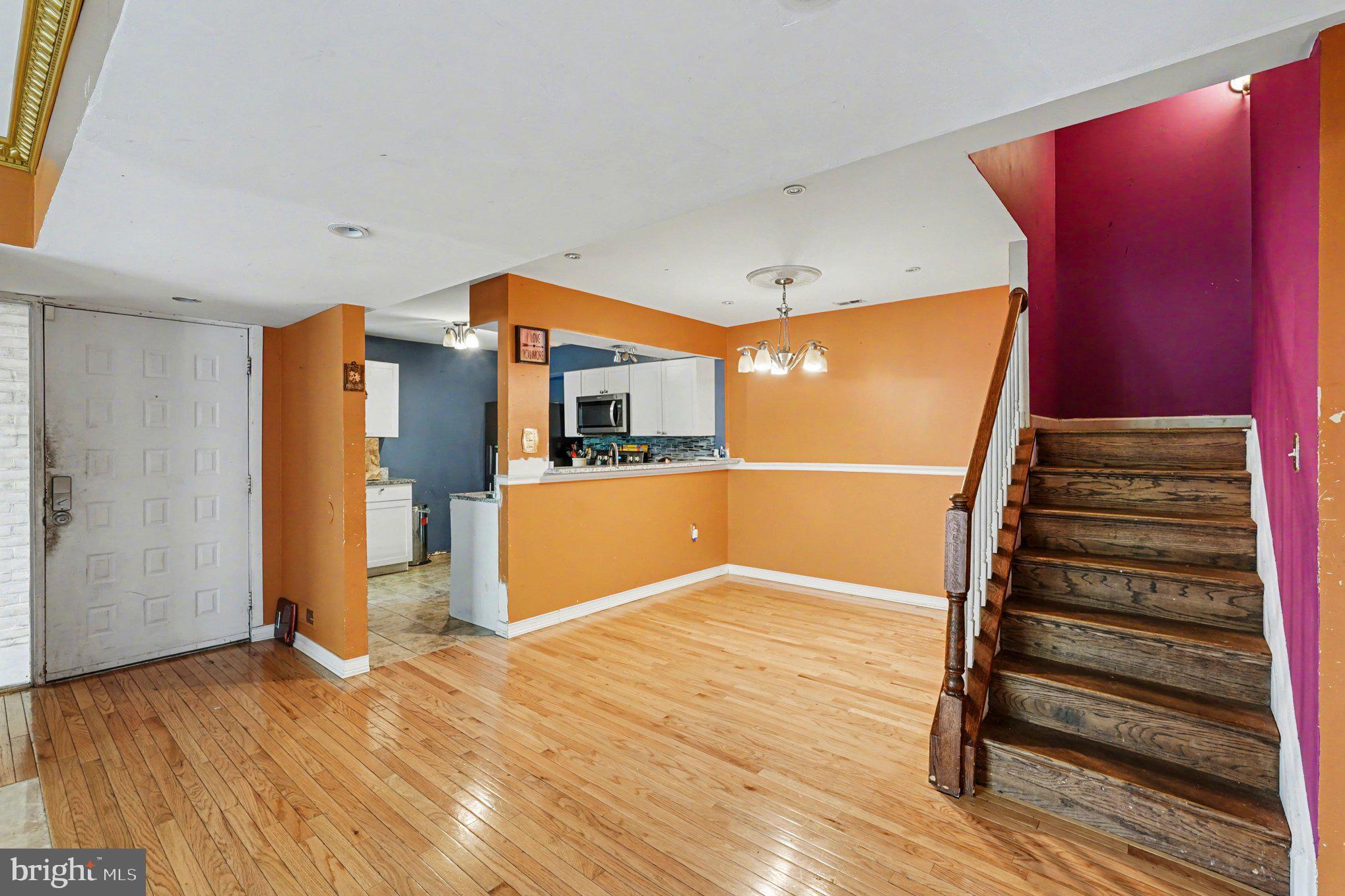 VILLAGE OF HICKORY RIDGE - Residential