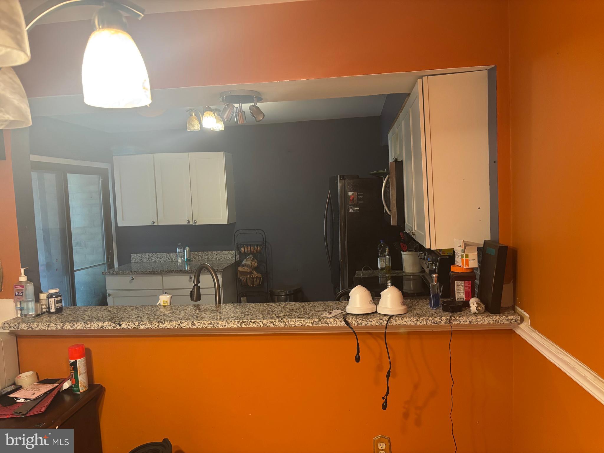 VILLAGE OF HICKORY RIDGE - Residential