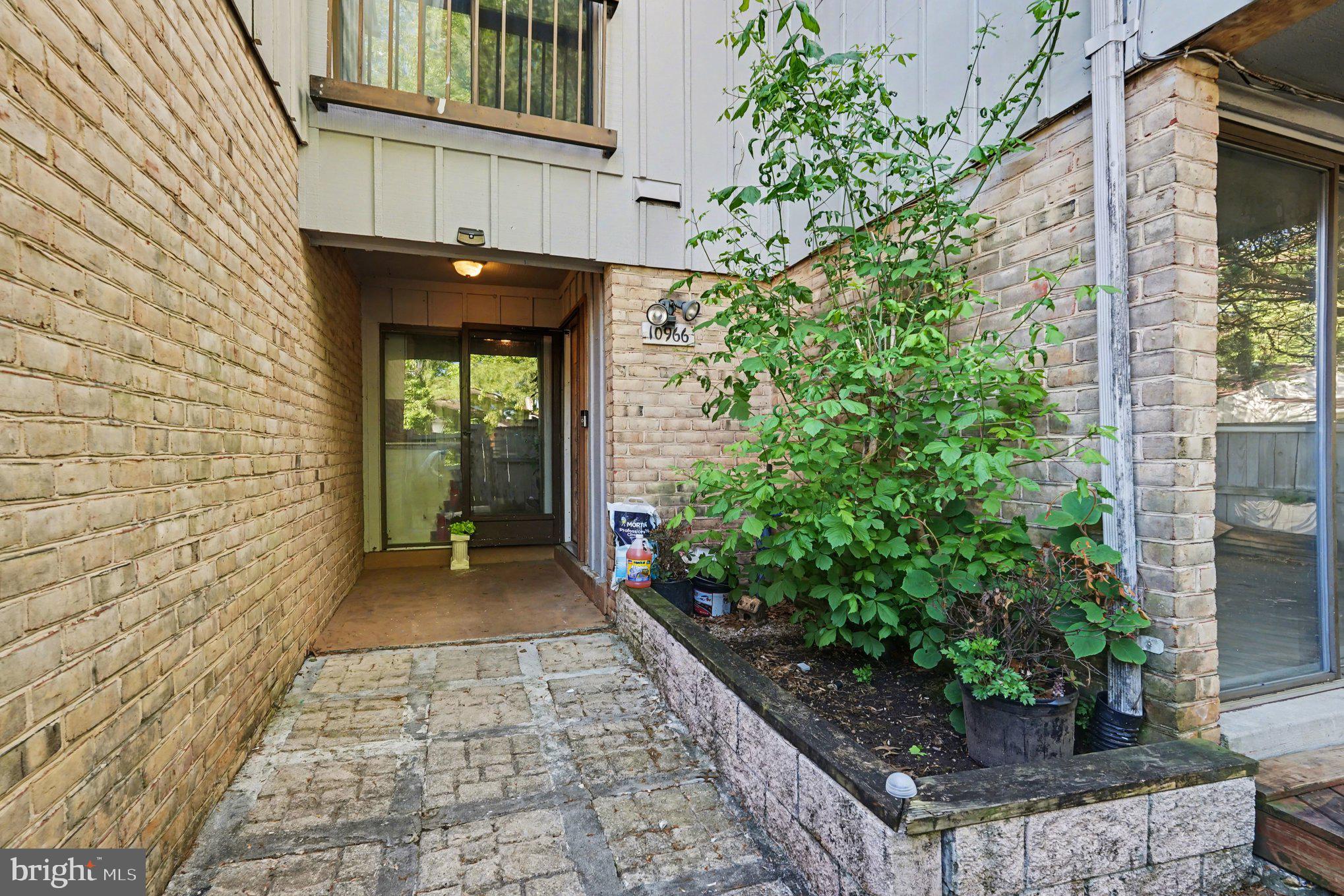 VILLAGE OF HICKORY RIDGE - Residential