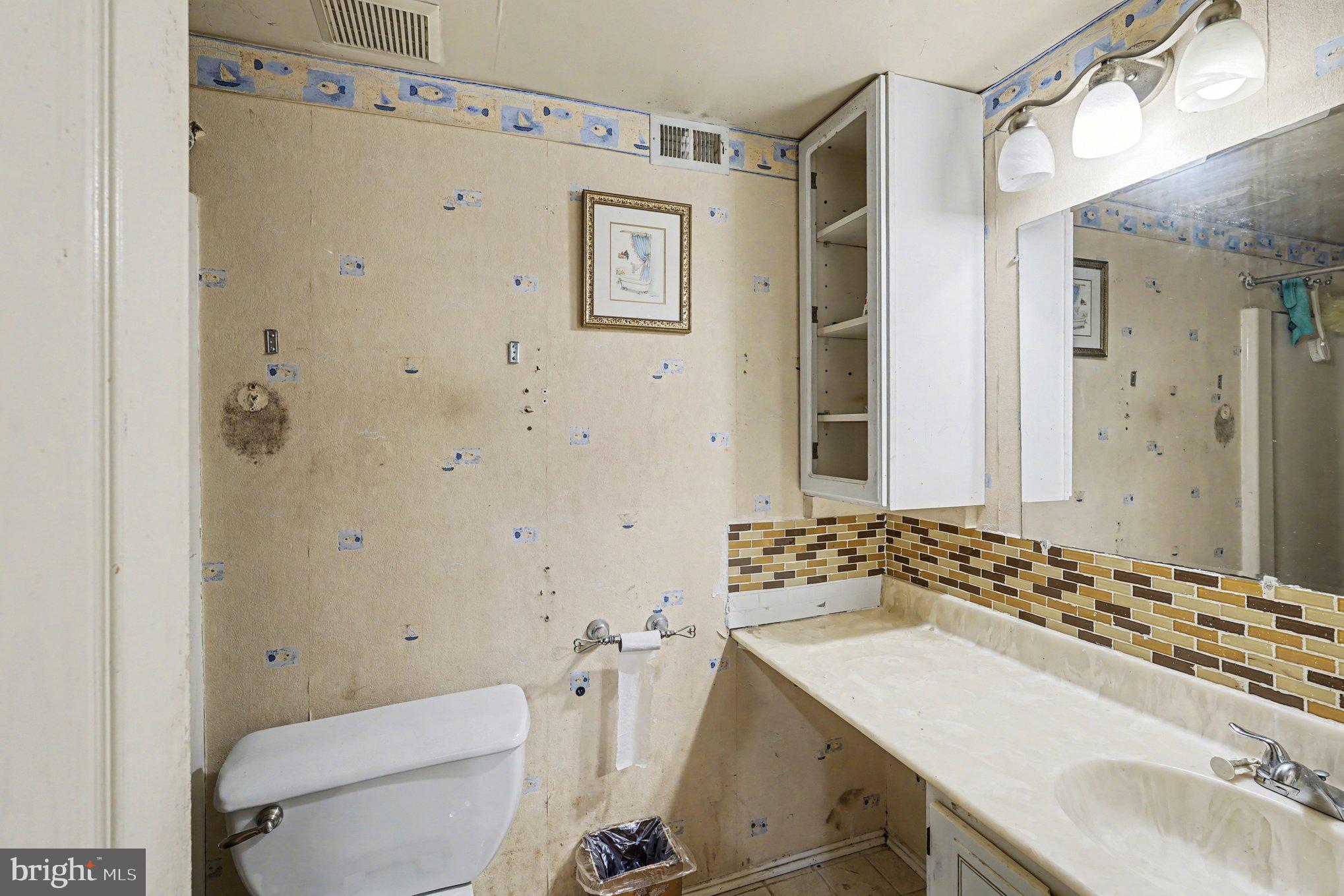 VILLAGE OF HICKORY RIDGE - Residential