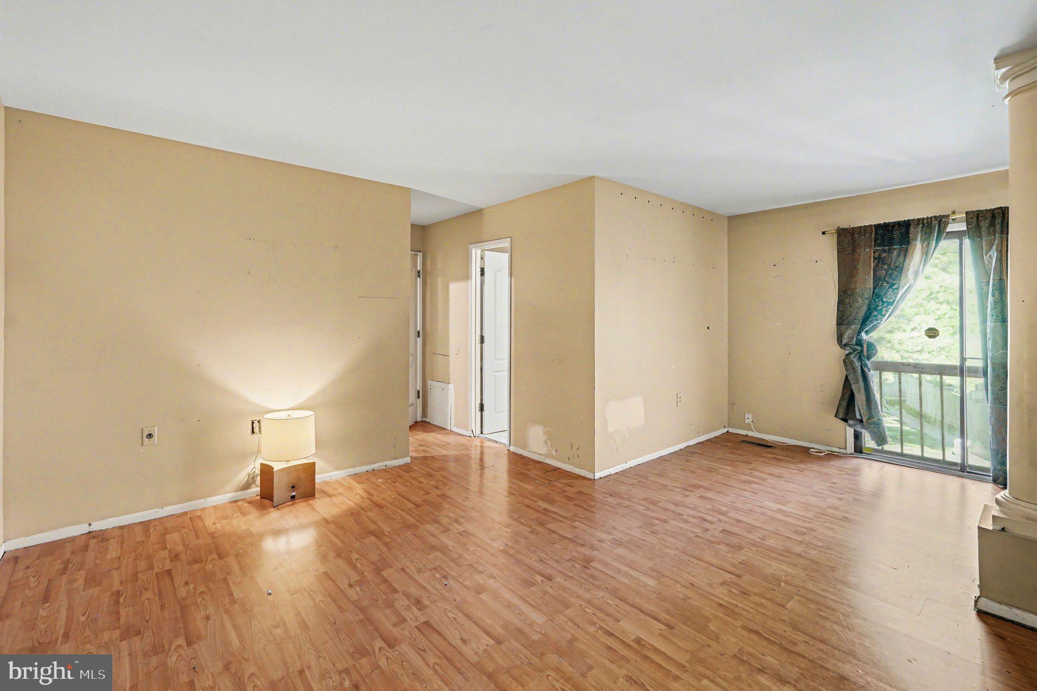 VILLAGE OF HICKORY RIDGE - Residential