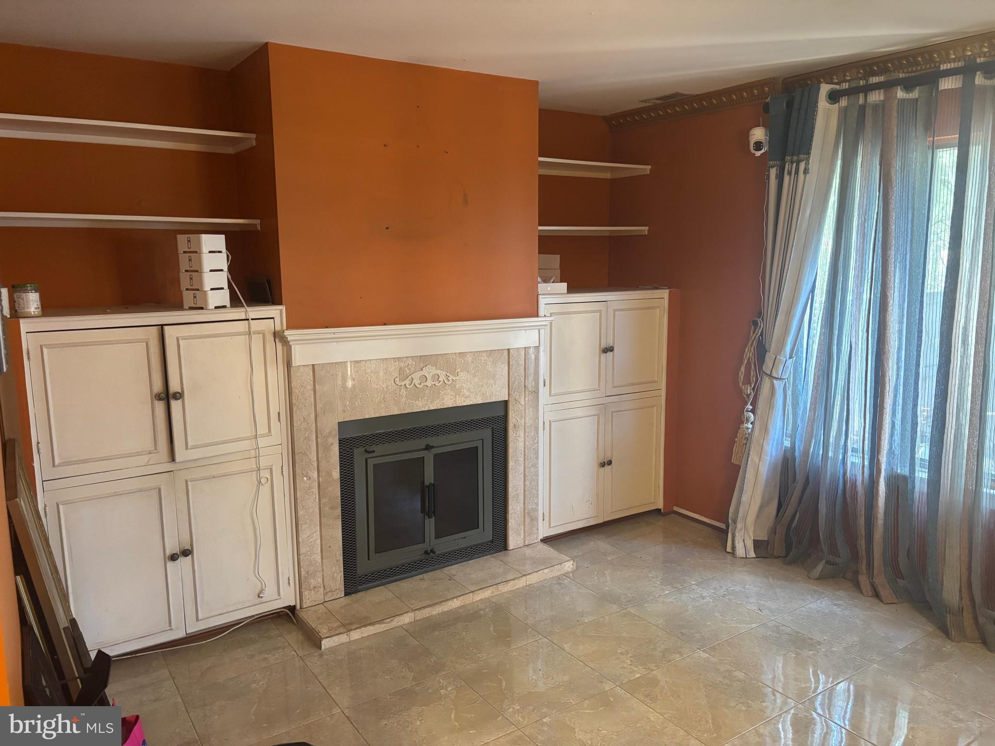 VILLAGE OF HICKORY RIDGE - Residential