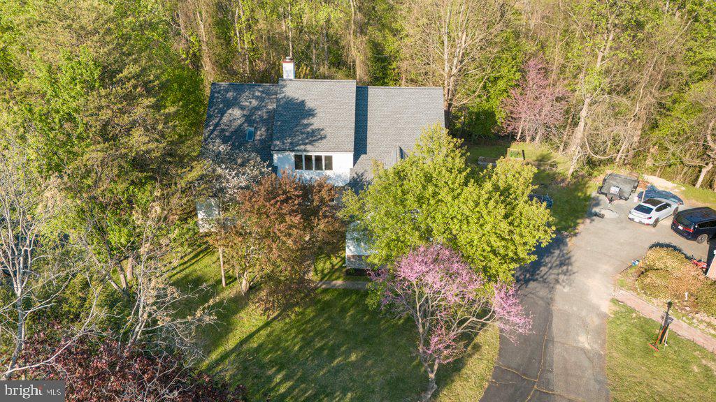 311 ROLLING KNOLL DRIVE