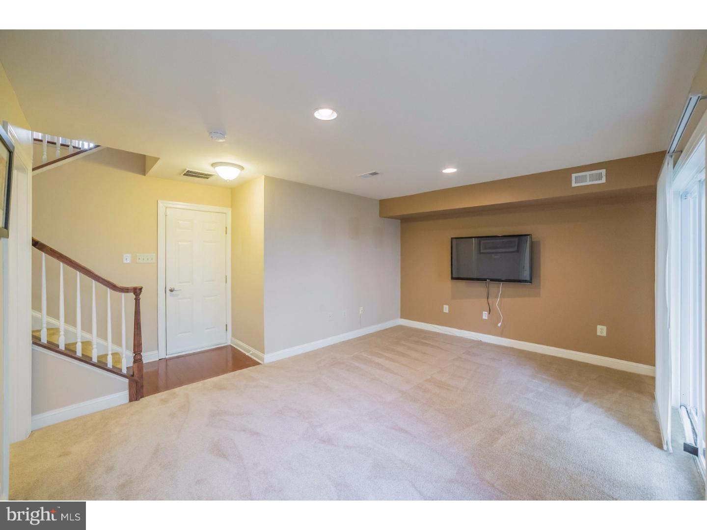 STATION SQ AT AMBLER - Residential