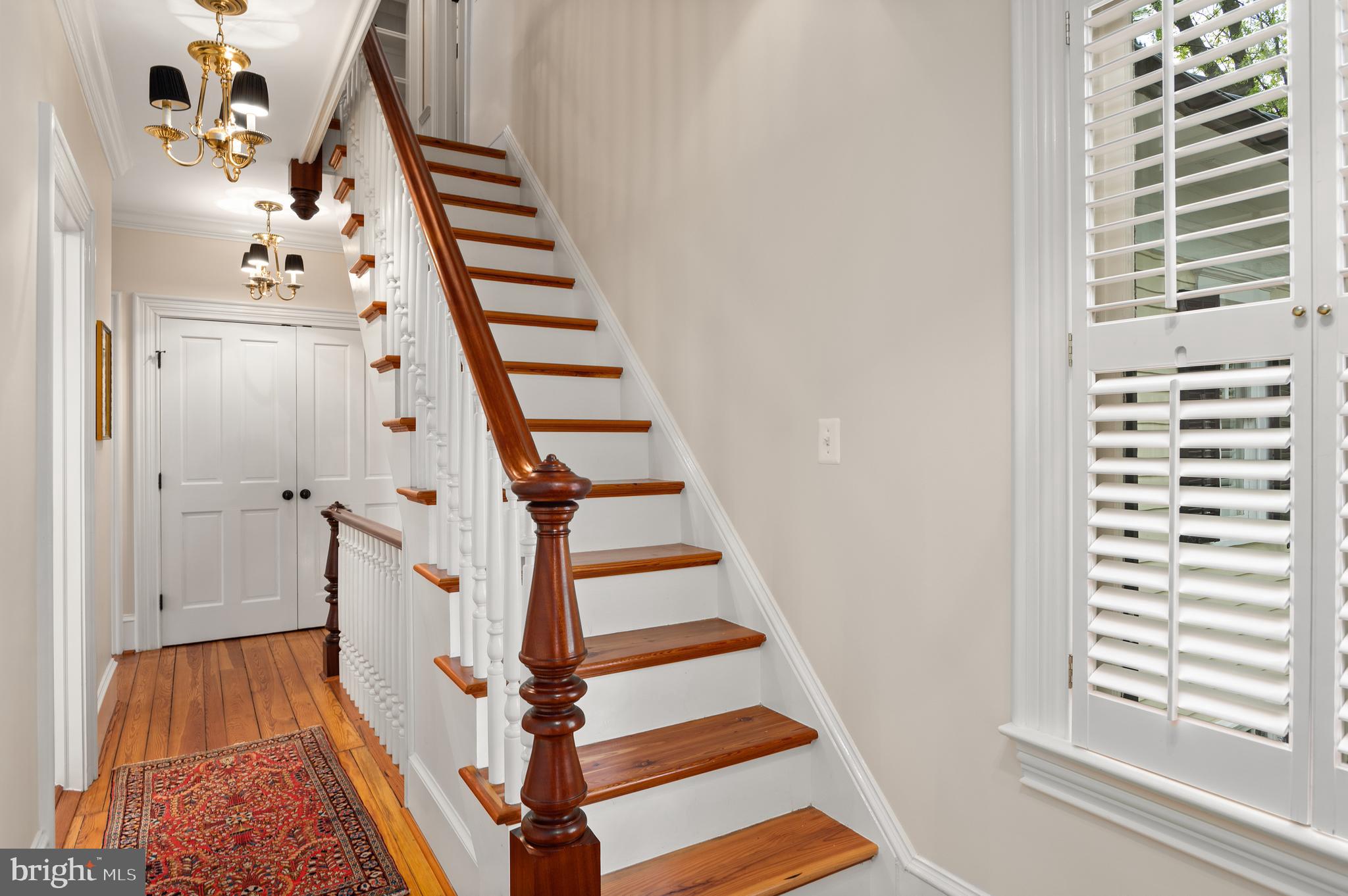 FENWICK COURT - Residential