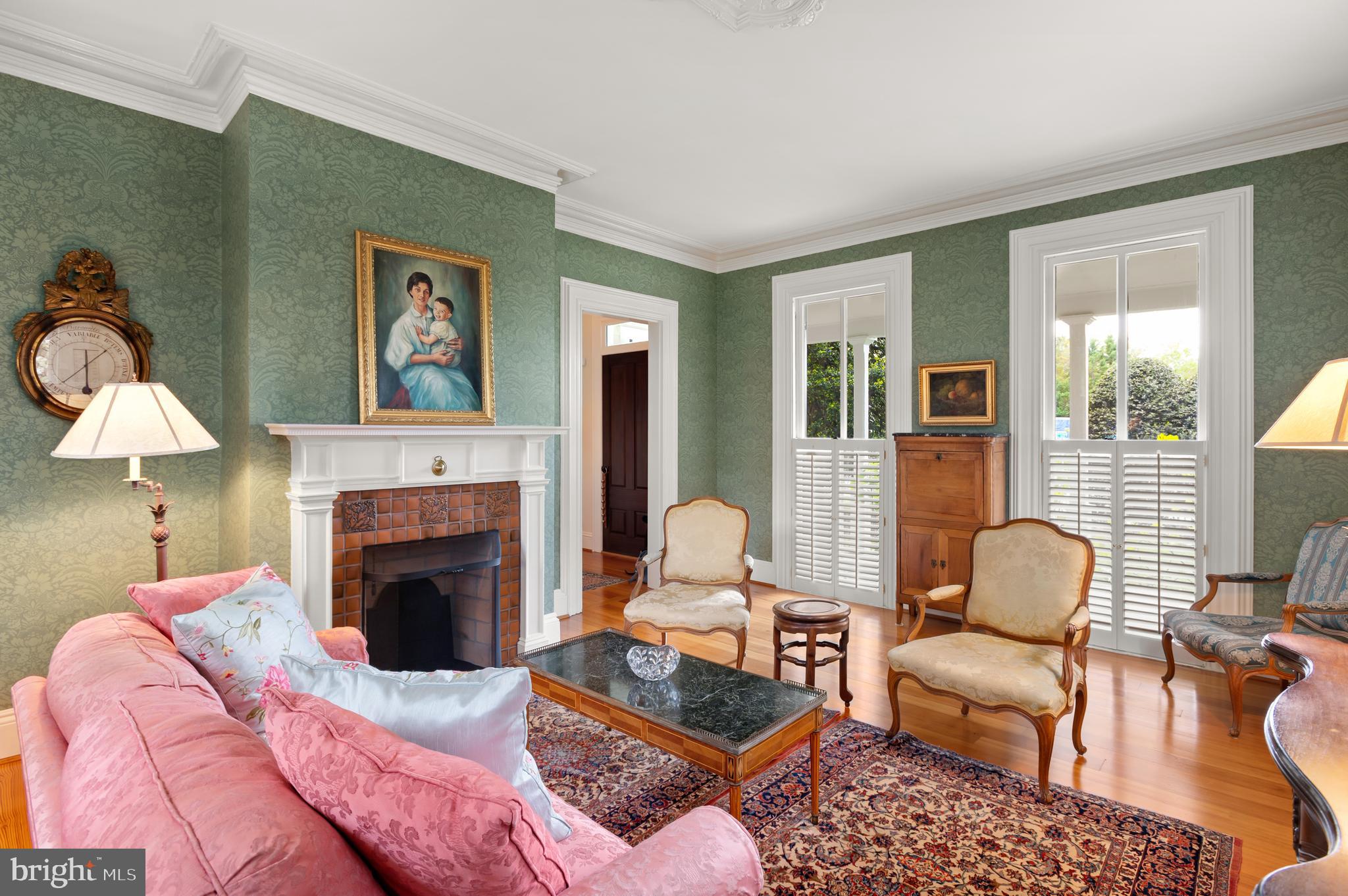 FENWICK COURT - Residential