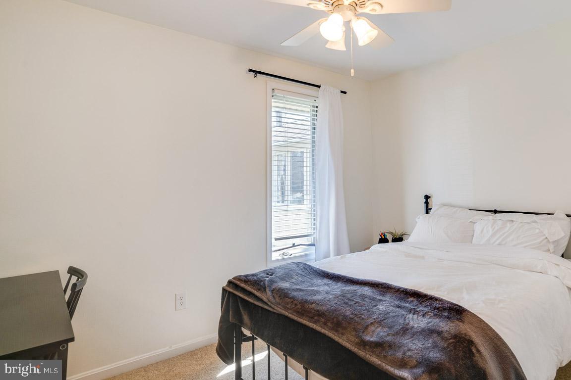 LAUREL BRANCH - Residential