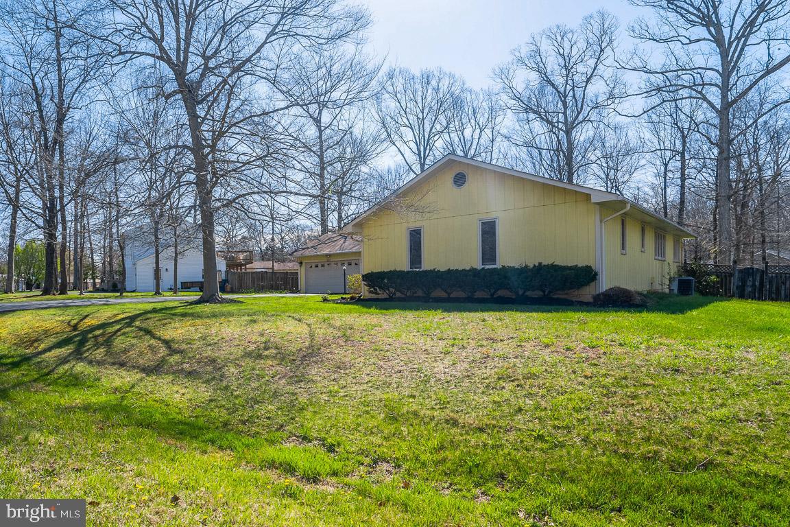 LAUREL BRANCH - Residential