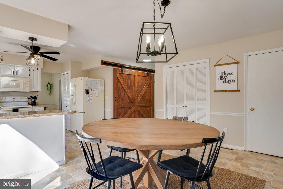 LAUREL BRANCH - Residential