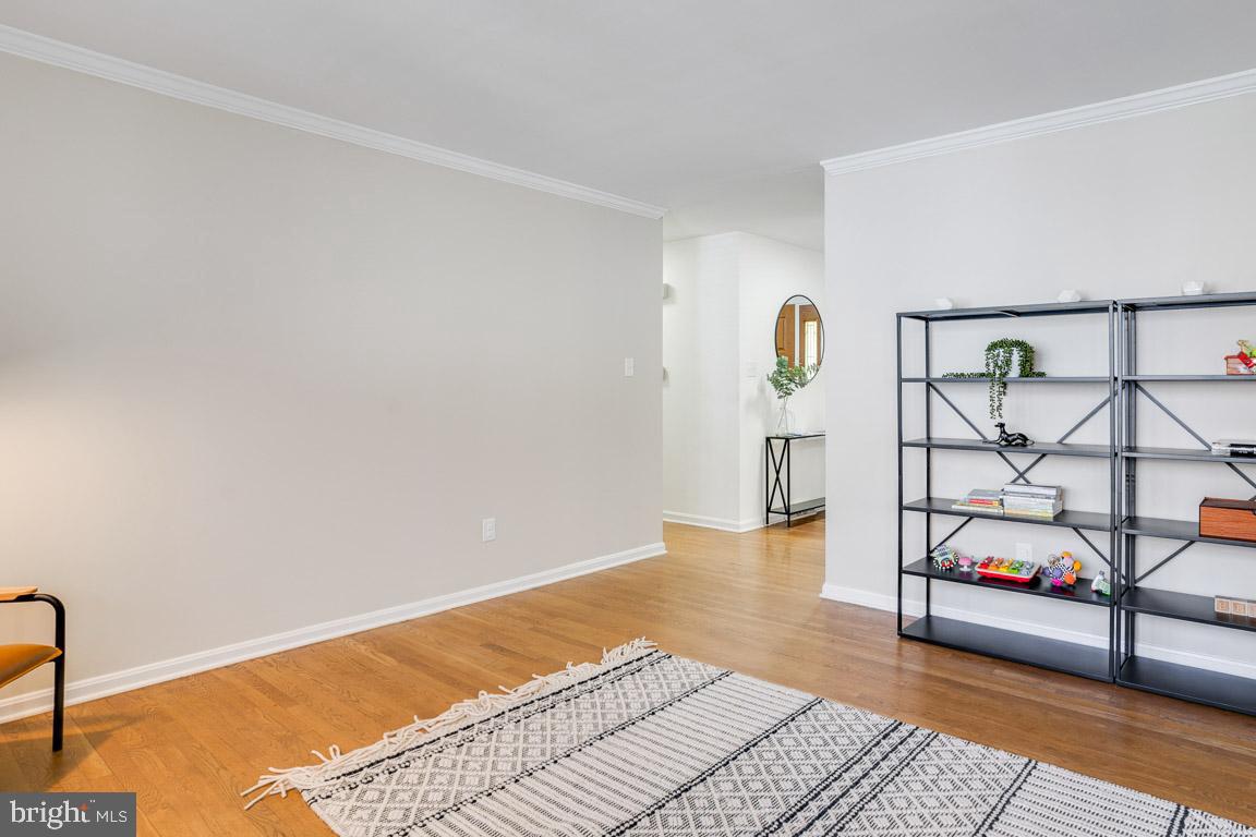 LAUREL BRANCH - Residential