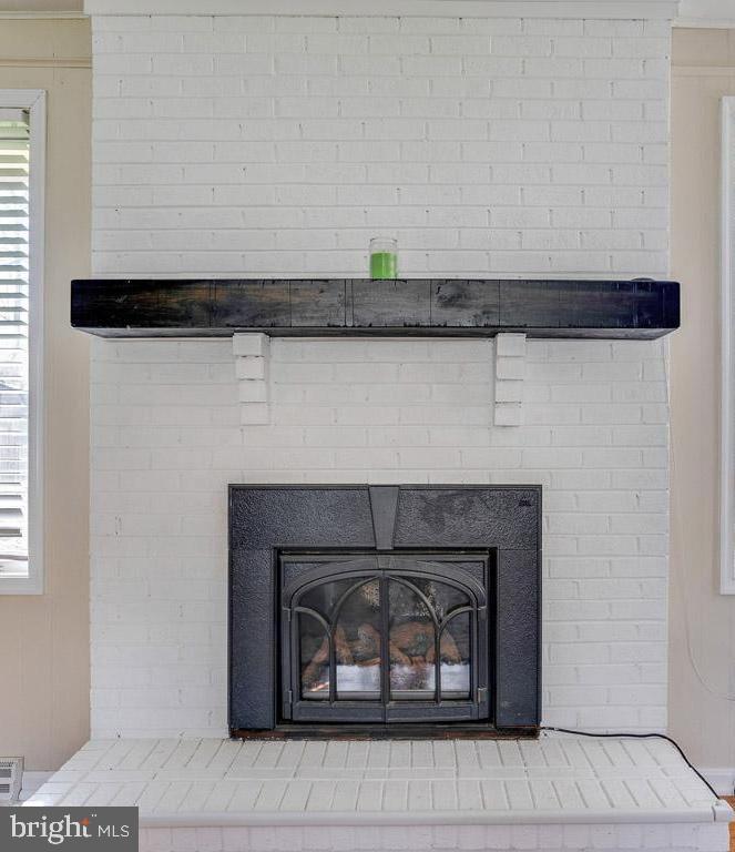 LAUREL BRANCH - Residential