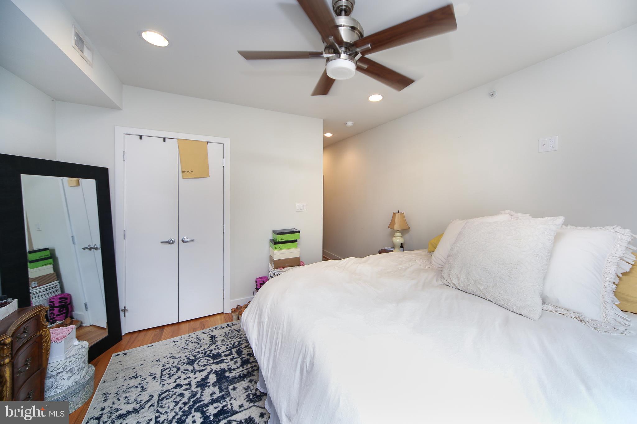 GRADUATE HOSPITAL - Residential Lease