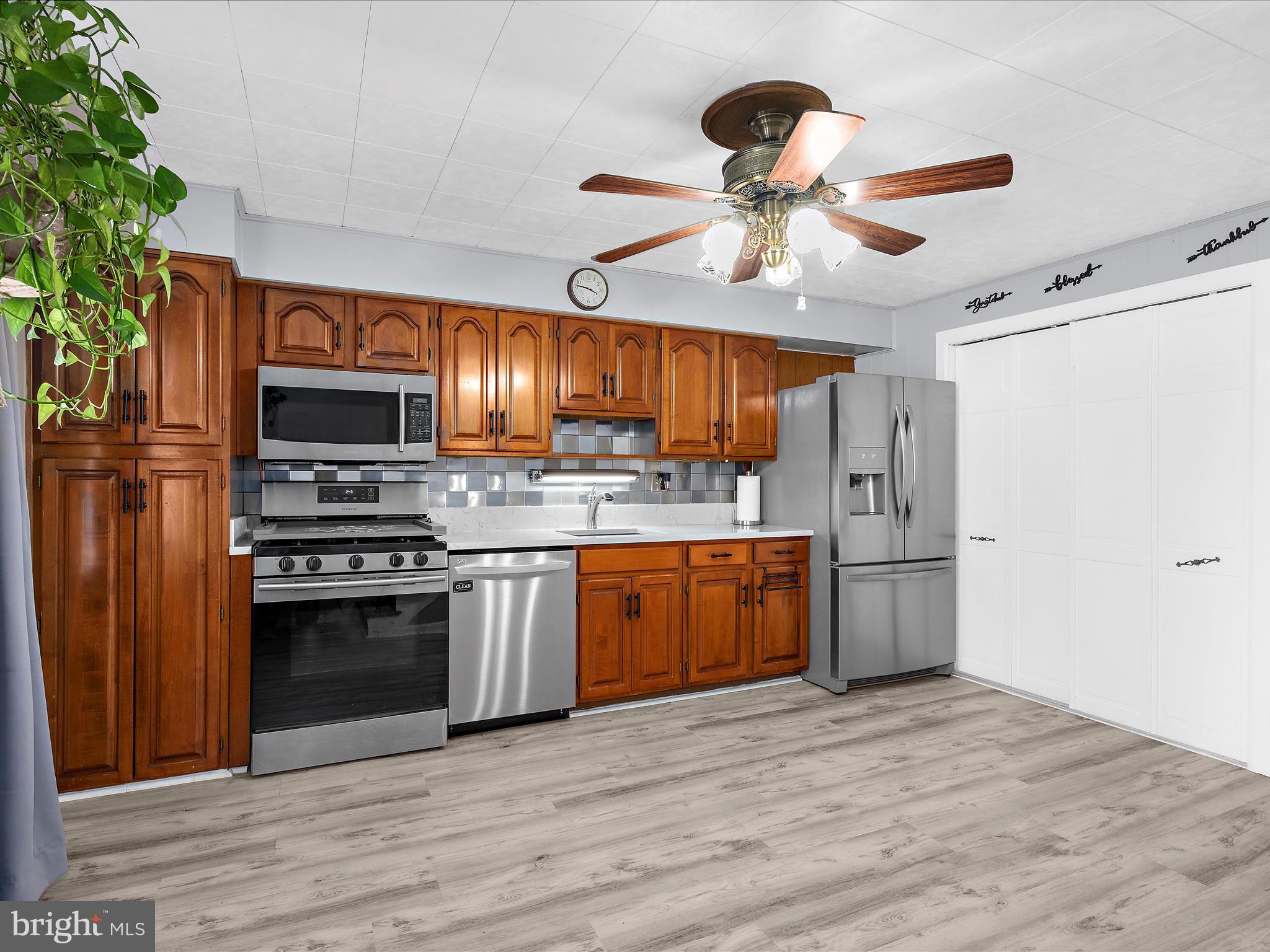 GRAY HAVEN - Residential