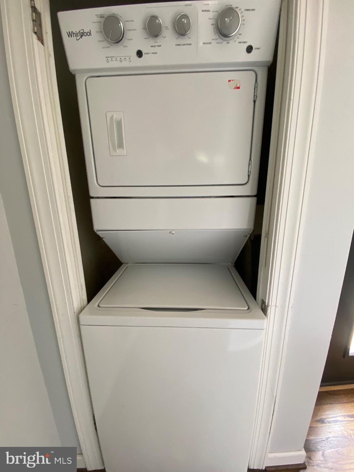 FRIENDLY HILLS - Residential Lease