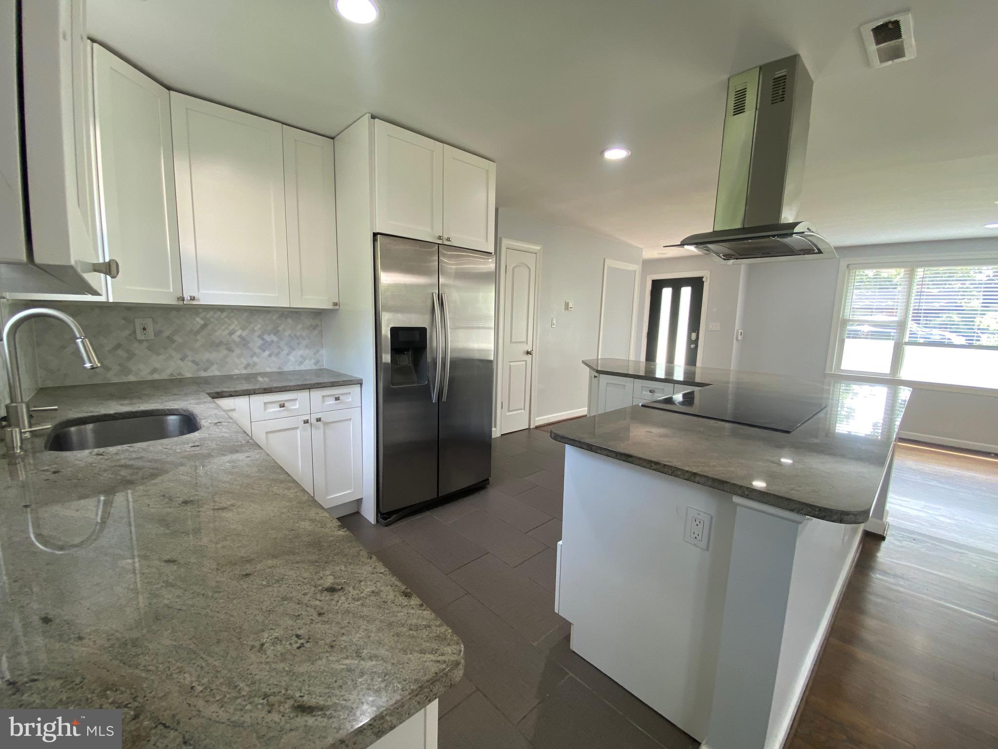 FRIENDLY HILLS - Residential Lease