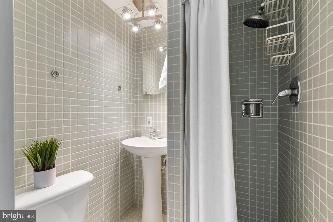 RIDGELY'S DELIGHT - Residential