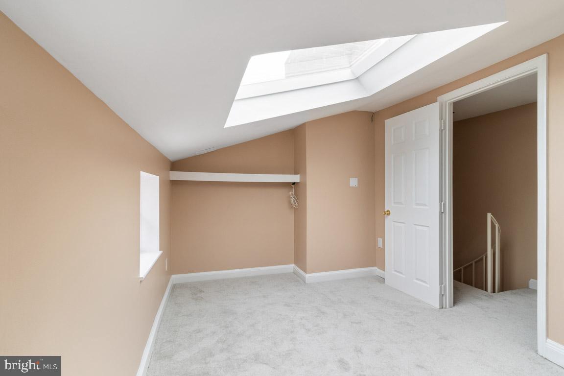 RIDGELY'S DELIGHT - Residential
