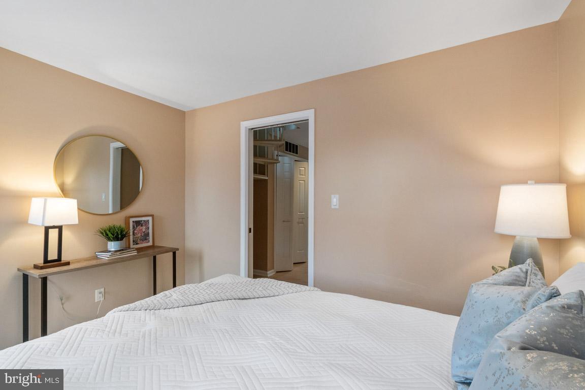 RIDGELY'S DELIGHT - Residential