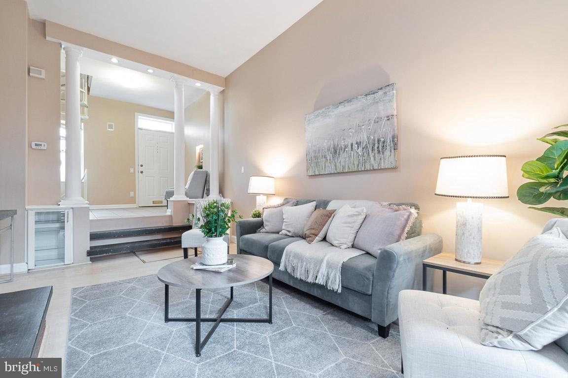 RIDGELY'S DELIGHT - Residential