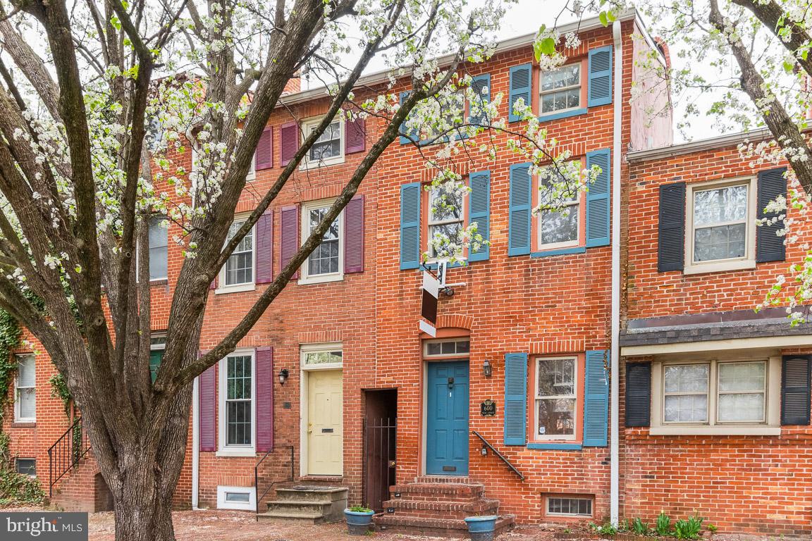 RIDGELY'S DELIGHT - Residential
