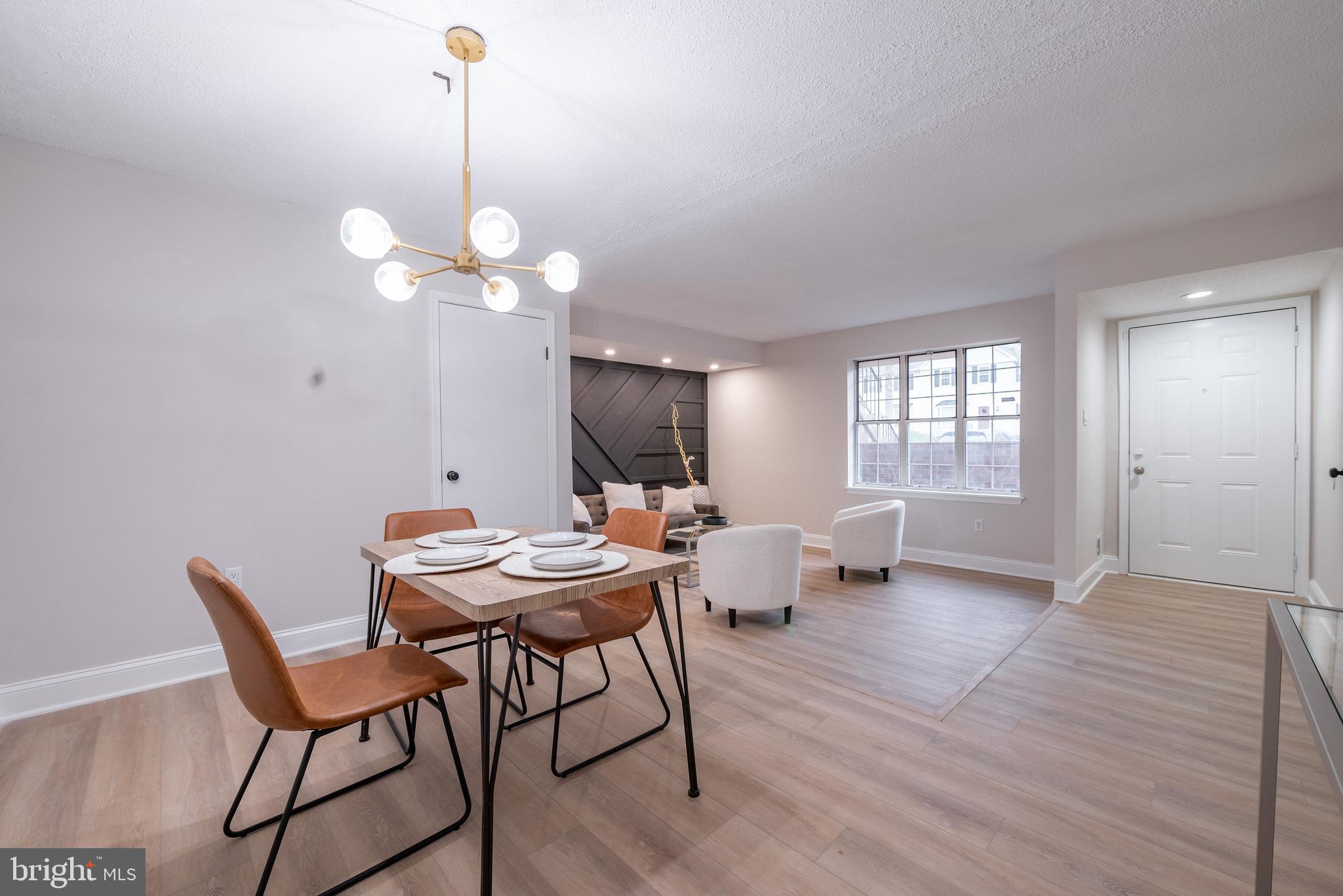 ARBORY CONDO-PHASE 9> - Residential