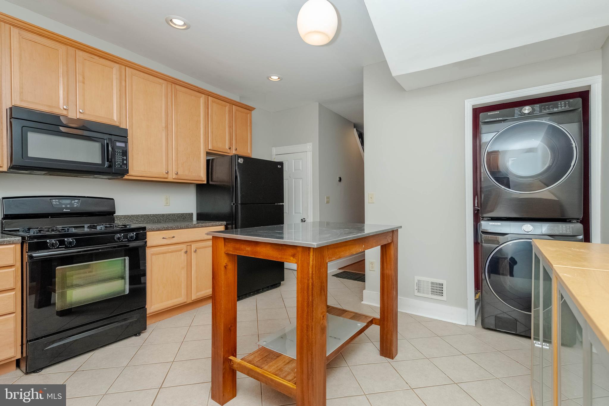 PATTERSON PLACE - Residential