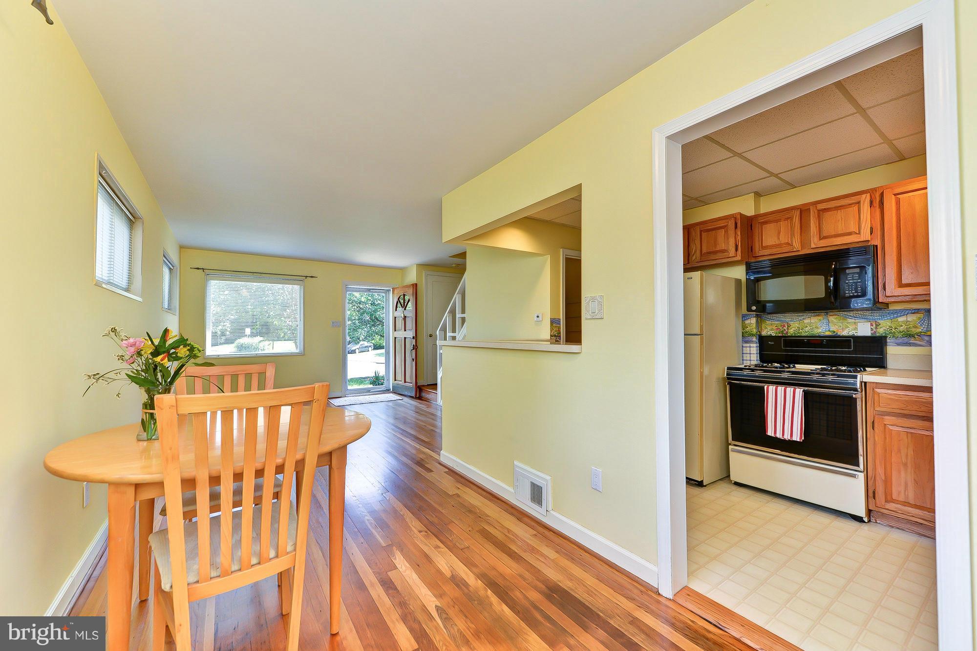 BUCKNELL MANOR - Residential