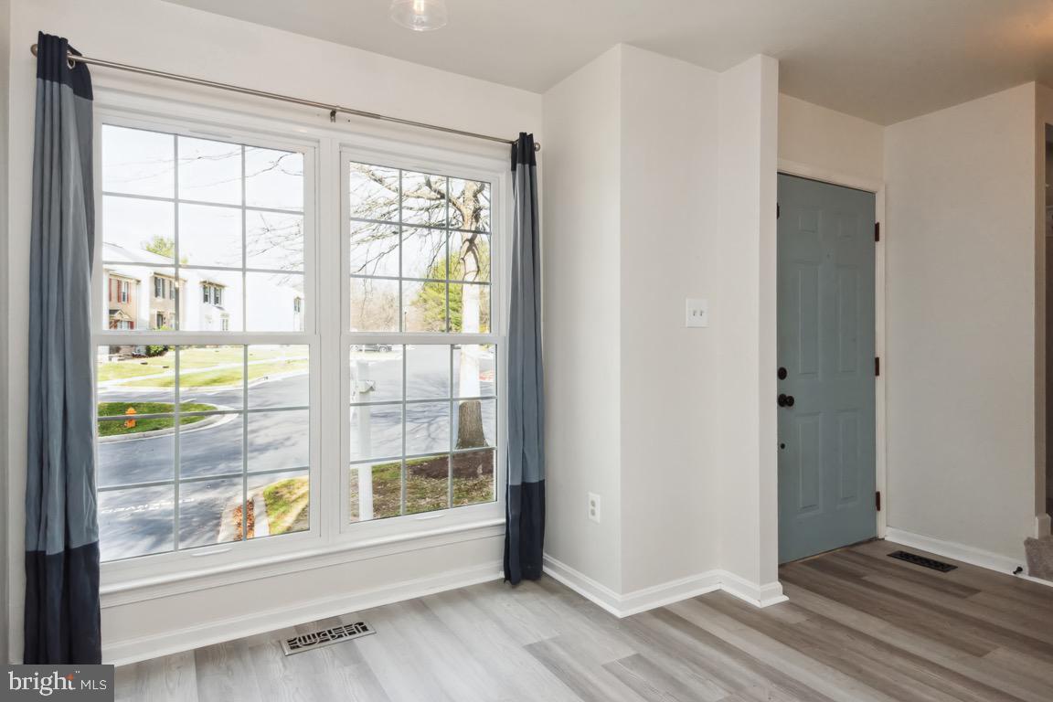 THE BLUFFS ELLICOTT MILL - Residential