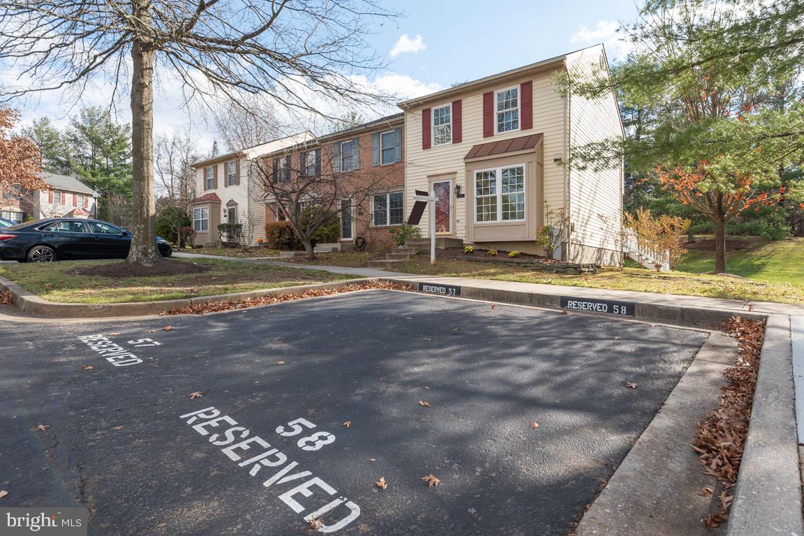 THE BLUFFS ELLICOTT MILL - Residential