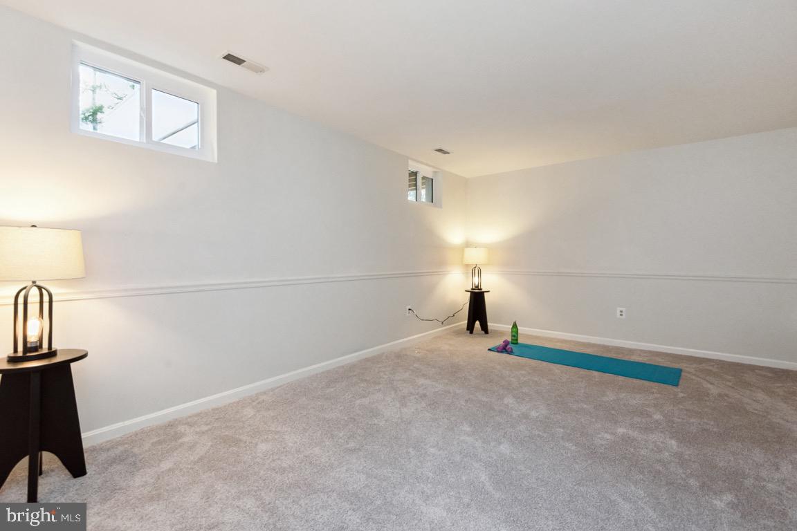 THE BLUFFS ELLICOTT MILL - Residential